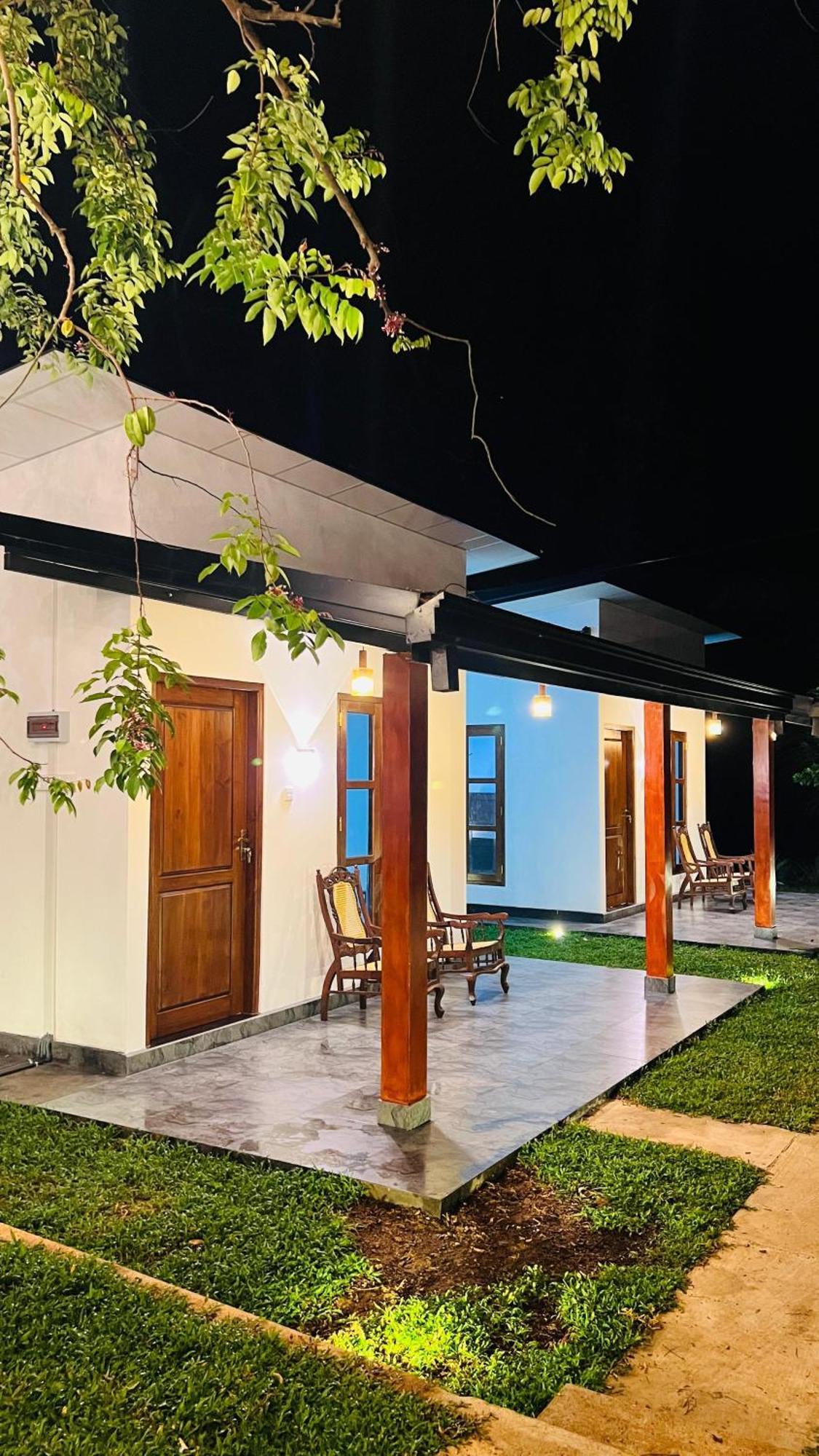 Udawalawa Safari Resort Udawalawe Eksteriør billede