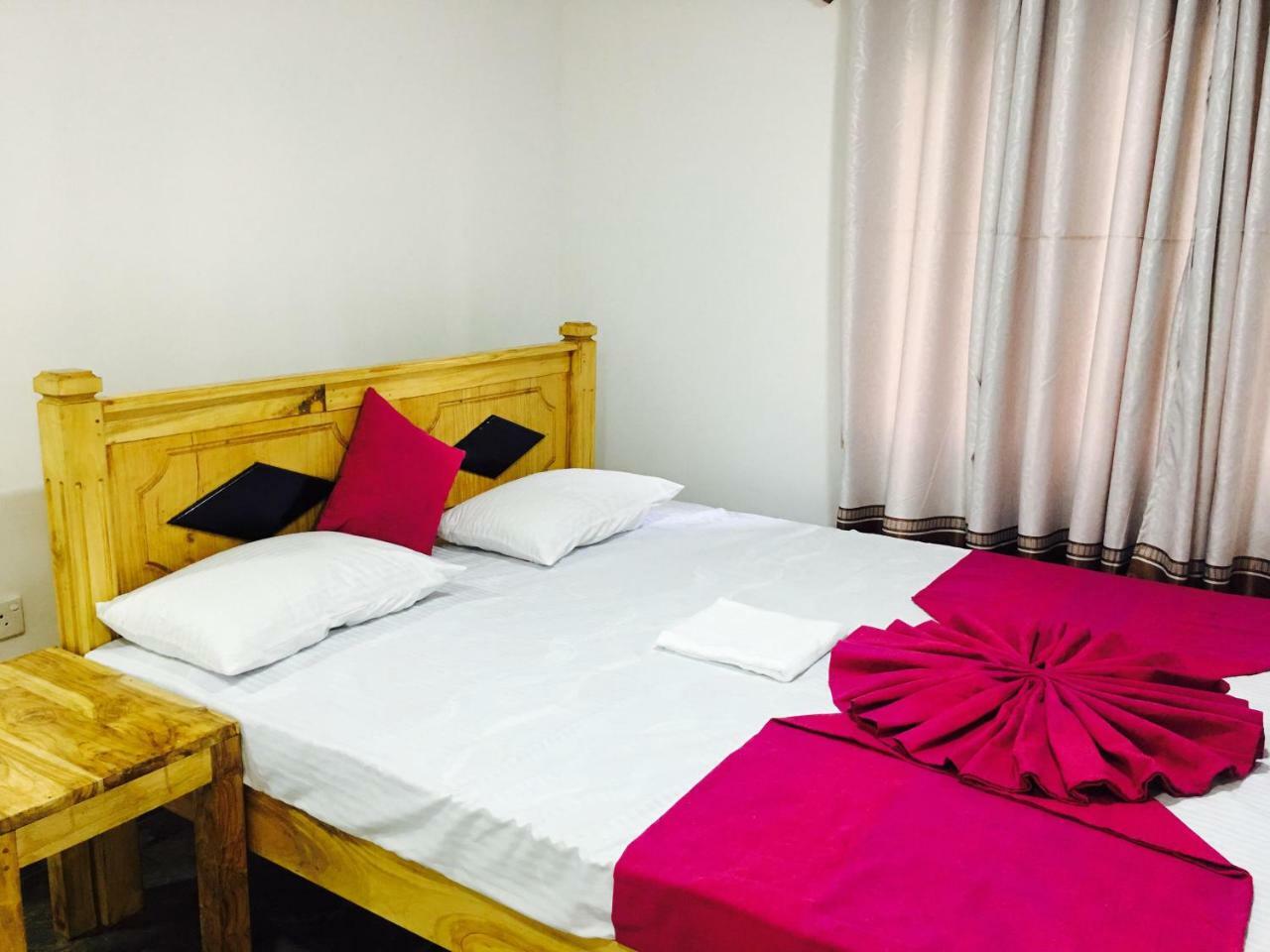 Udawalawa Safari Resort Udawalawe Eksteriør billede